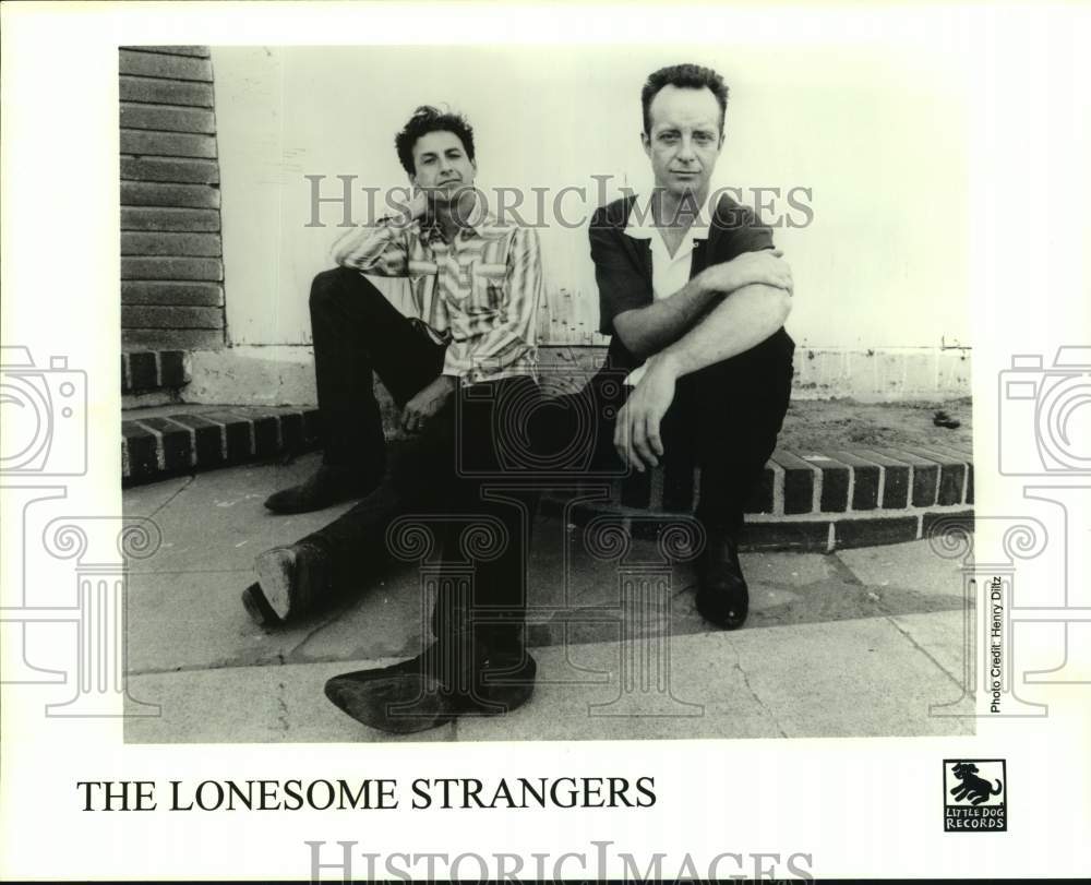 1997 Press Photo Two Members of the band The Lonesome Strangers, Entertainers- Historic Images