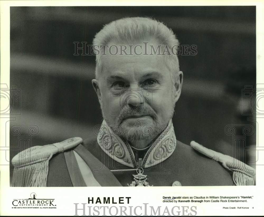 1996 Press Photo Actor Derek Jacobi in &quot;Hamlet&quot; movie closeup - sap14688- Historic Images