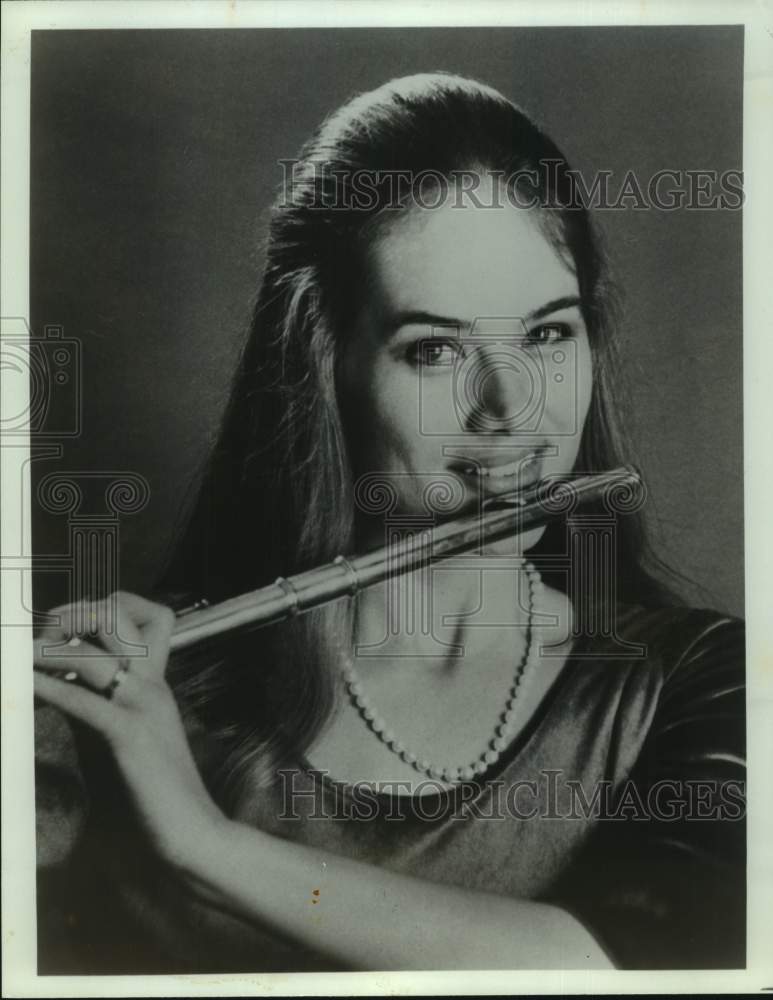 1984 Press Photo Flutist Megan Meisenbach - sap14766- Historic Images