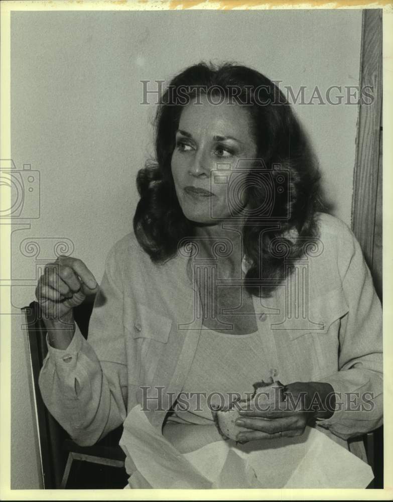1983 Press Photo Actress Lee Meriwether - sap14863- Historic Images