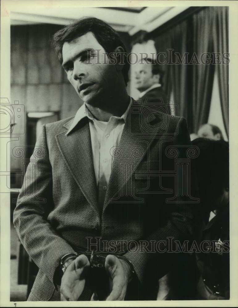 1982 Press Photo Tommy Lee Jones in The Executioner's Song, on NBC. - sap15201- Historic Images