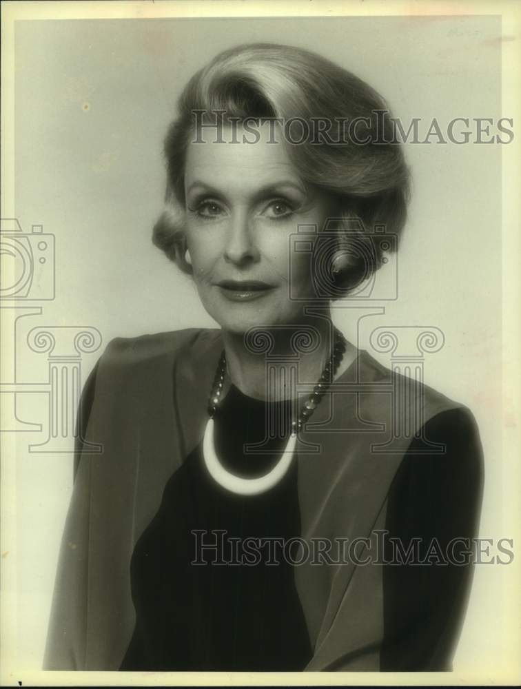 1984 Press Photo Actress Dina Merrill in "Hot Pursuit" on NBC Television- Historic Images