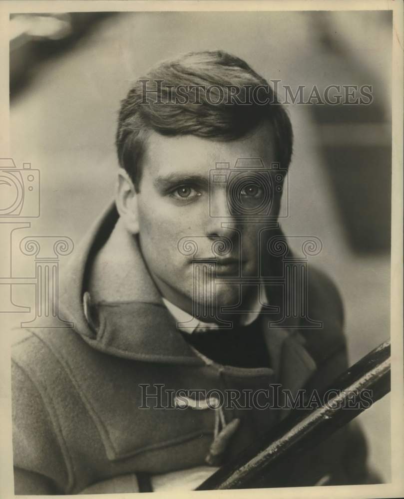 1975 Press Photo Actor Keir Dullea in closeup - sap15987- Historic Images