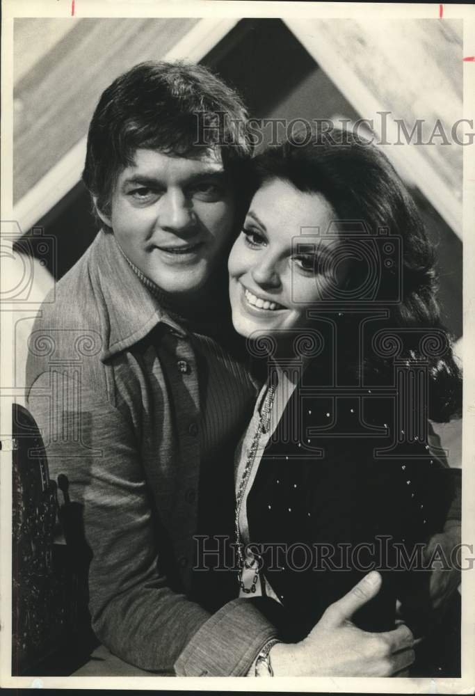 1975 Press Photo Actress Susan Seaforth Hayes and Actor Bill Hayes - sap16028- Historic Images