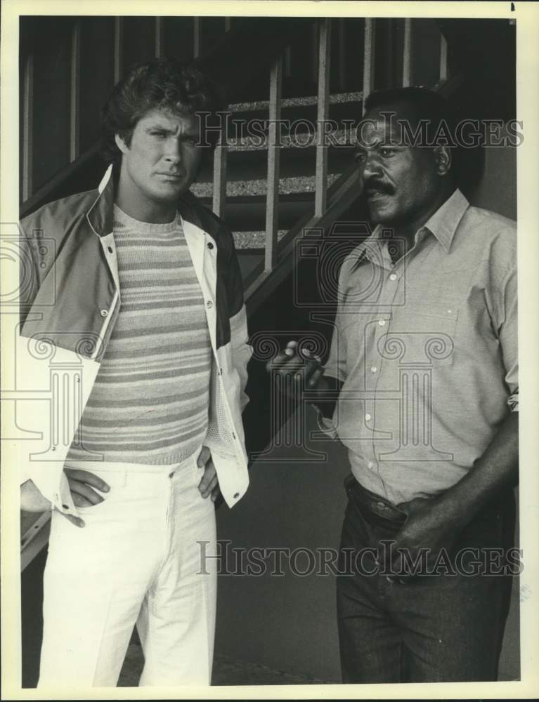 1984 Press Photo David Hasselhoff and Jim Brown on Knight Rider, on NBC.- Historic Images