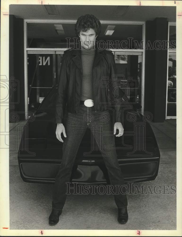 1982 Press Photo David Hasselhoff stars on Knight Rider, on NBC. - sap16251- Historic Images