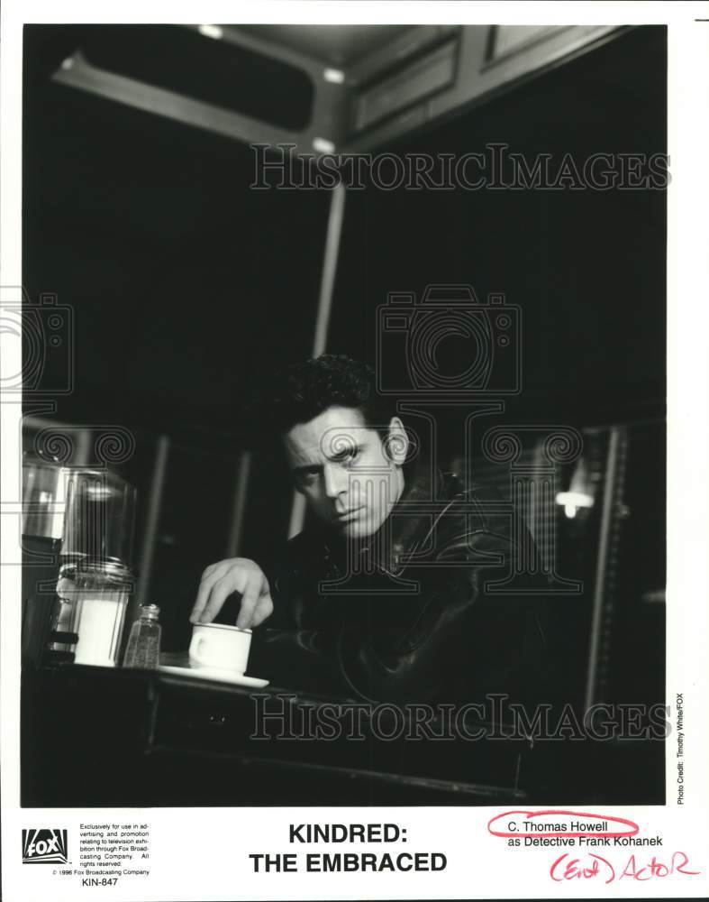 1996 Press Photo C. Thomas Howell stars in Kindred: The Embraced, on Fox.- Historic Images