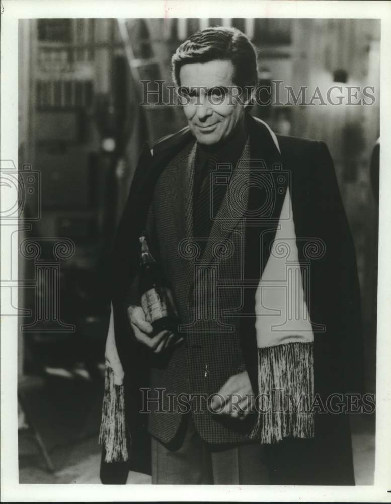 1985 Press Photo Actor Pat Harrington smiles in portrait - sap16394- Historic Images