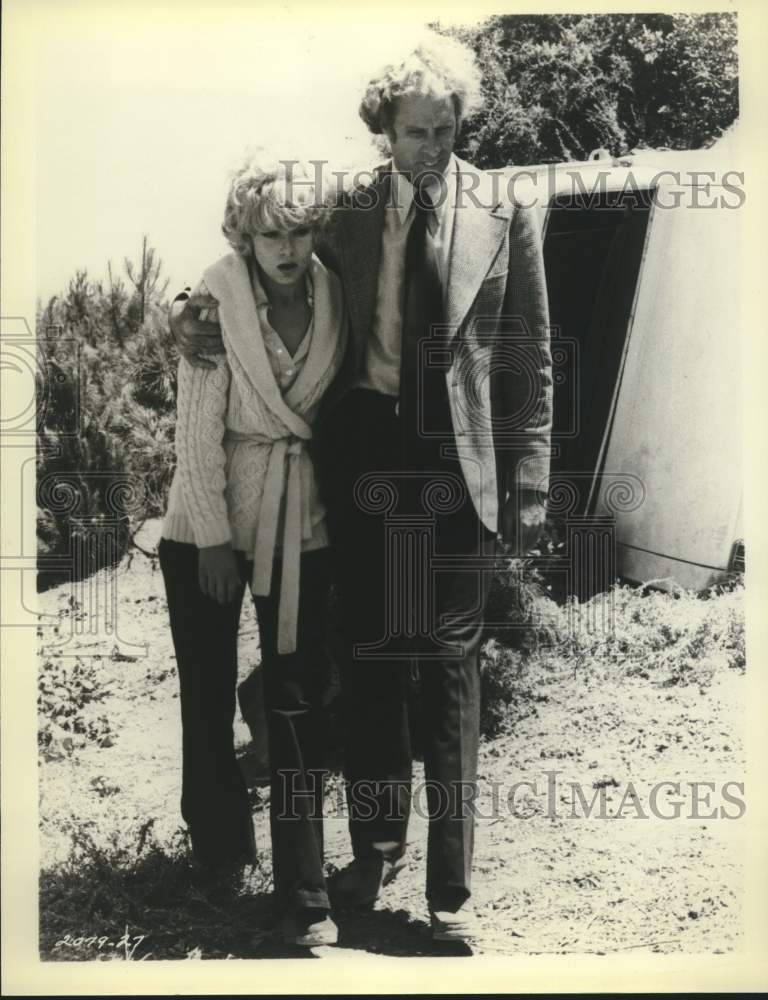 1981 Press Photo Actors Barbara Harris and Bruce Dern in &quot;Family Plot&quot; on NBC-TV- Historic Images