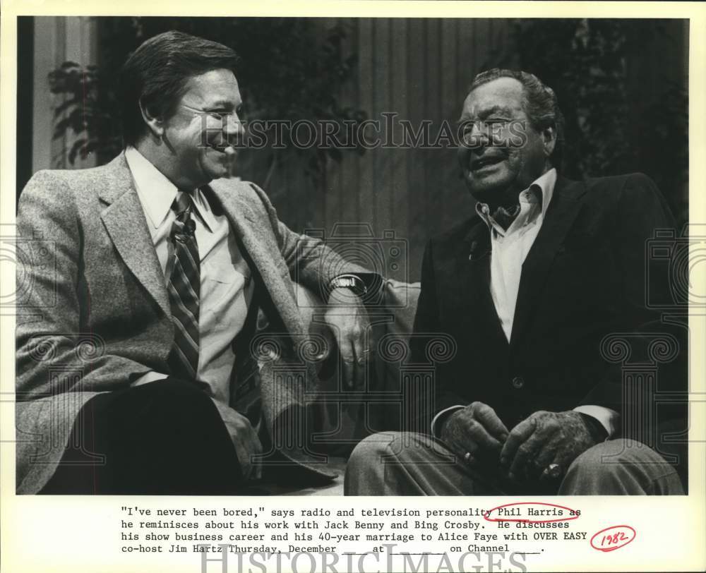 1982 Press Photo Radio Personality Phil Harris with Jim Hartz on Over Easy Show- Historic Images