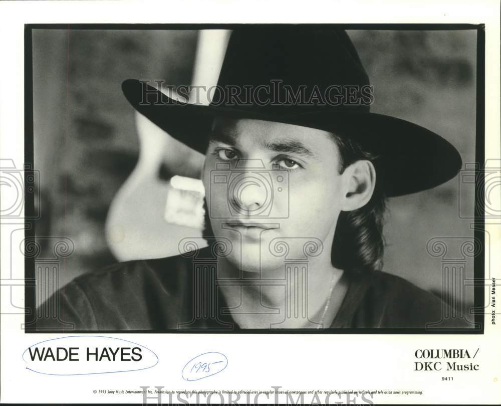 1995 Press Photo Wade Hayes, Musician - sap16870- Historic Images