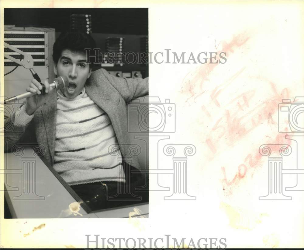 1985 Press Photo Frank Lozano at Q97 Radio Deejay Contest. - sap17065- Historic Images