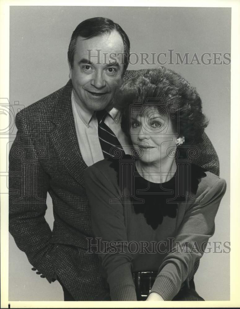 1986 Press Photo Actor David Doyle and Marjorie Lord in &quot;Sweet Surrender&quot; on NBC- Historic Images