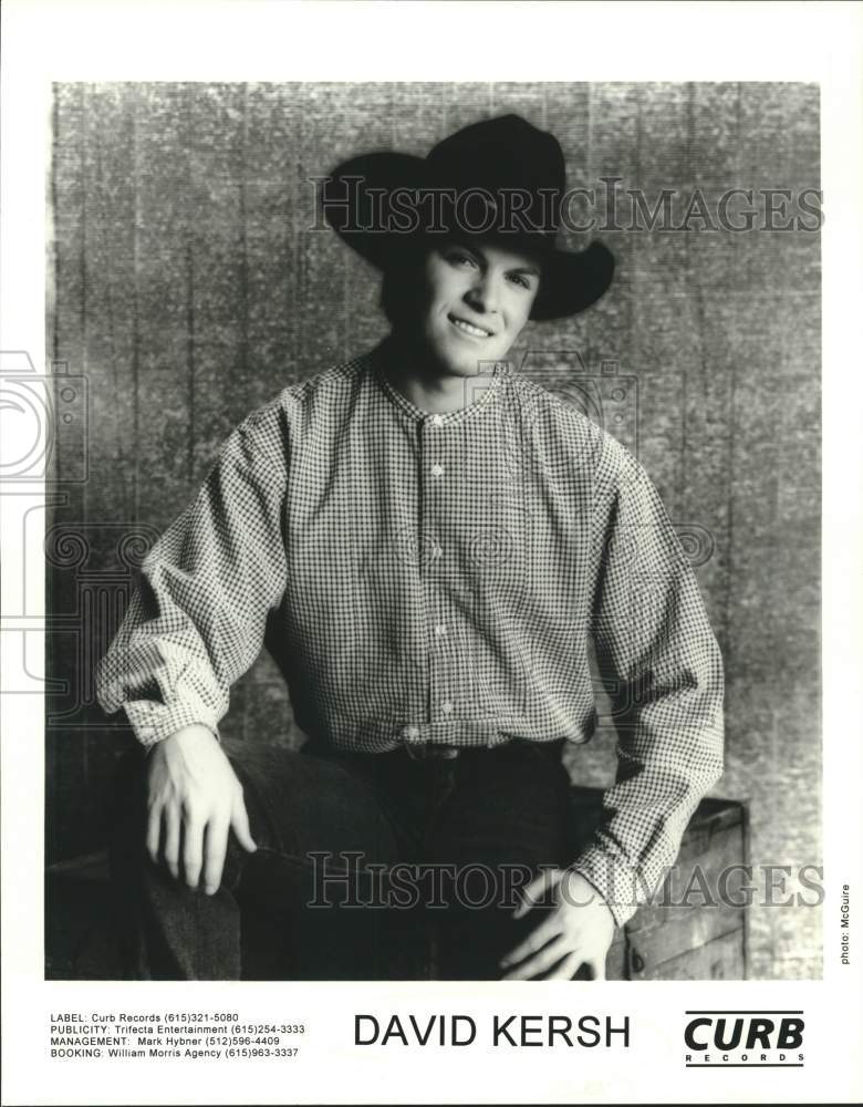 1997 Press Photo Musician David Kersh, Guitar Player in portrait - sap18226- Historic Images