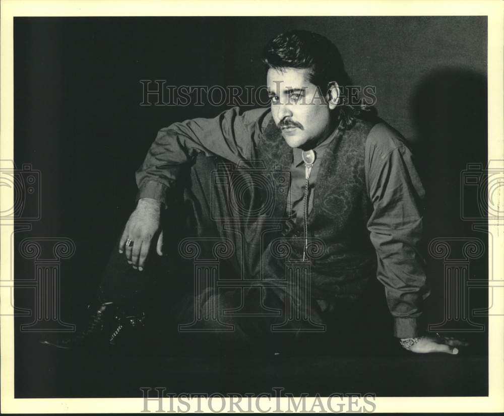 1990 Press Photo Ramiro "Ram" Herrera, Tejano Music Awards Scholarship Dance- Historic Images