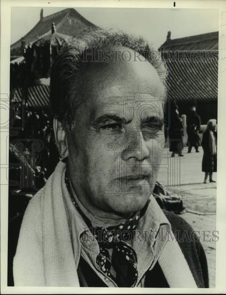 1982 Press Photo Producer Vincenzo Labella on "Marco Polo" Movie Set - sap18806- Historic Images