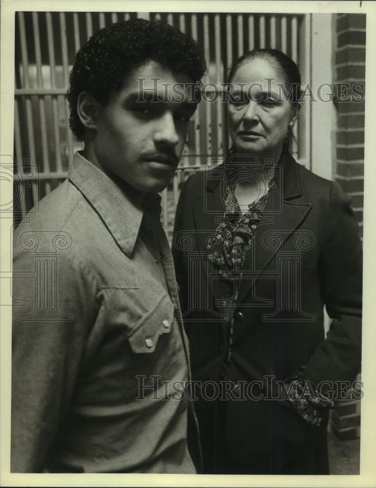 1981 Press Photo Actor David Labiosa and Co-Star in &quot;Death Penalty&quot; Movie- Historic Images