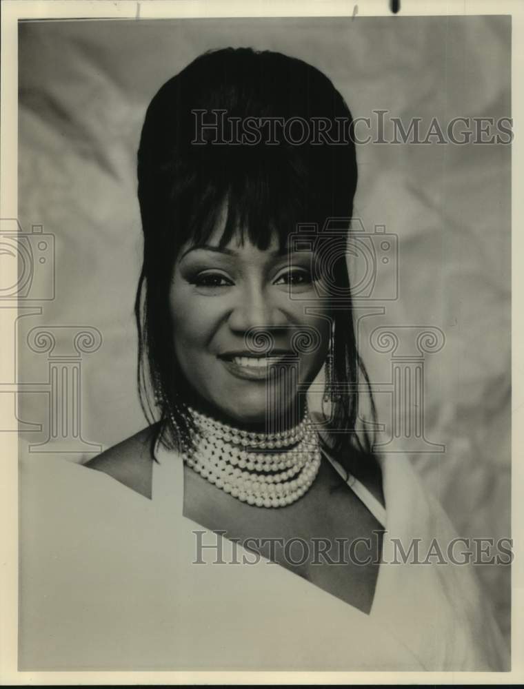 1992 Press Photo Musician Patti LaBelle - sap18870- Historic Images