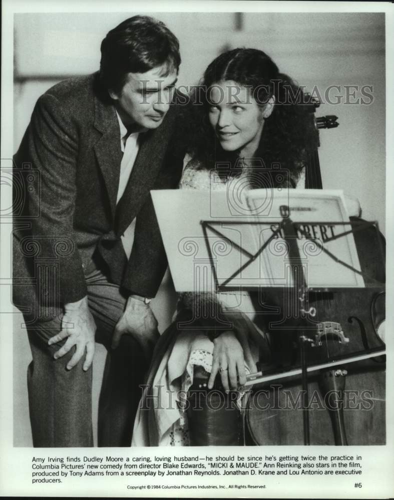 1984 Press Photo Actress Amy Irving, Actor Dudley Moore in &quot;Micki &amp; Maude&quot; movie- Historic Images