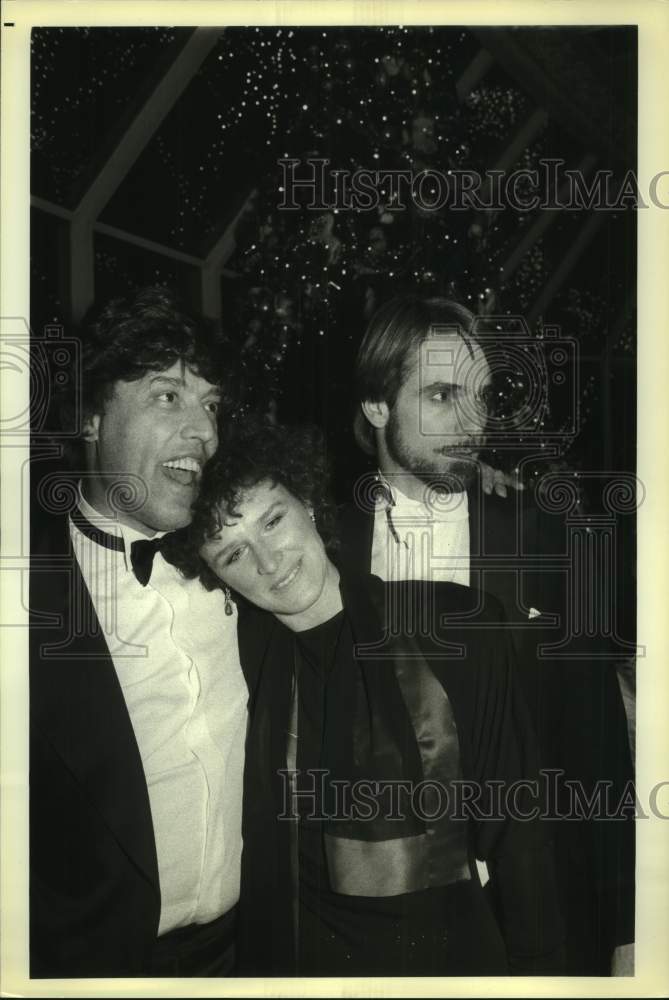 1984 Press Photo Jeremy Irons, Tom Stoppard and Glenn Close of &quot;The Real Thing&quot;- Historic Images