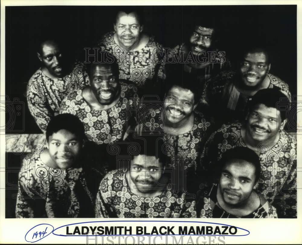 1994 Press Photo Music Group Ladysmith Black Mambazo - sap19759- Historic Images