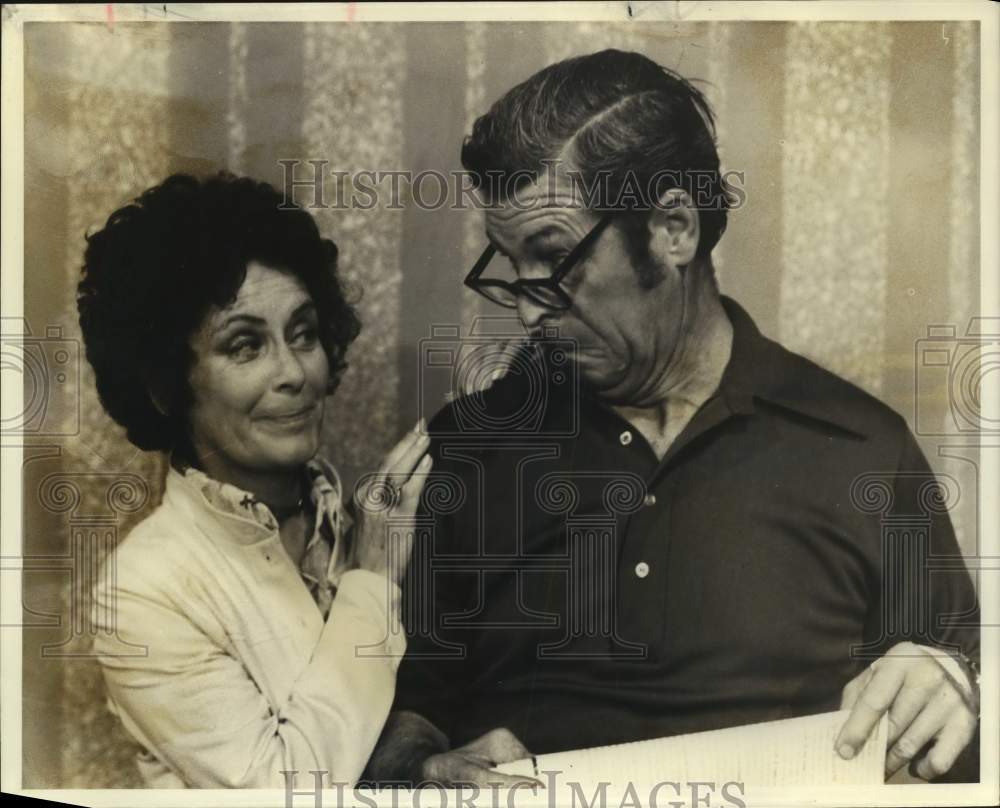 1978 Press Photo Actress Maggie Hardy and Actor Ernest Bauman in performance- Historic Images