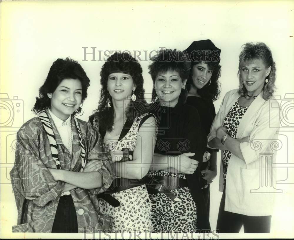 1986 Press Photo Five Members of the band Innocent Bystander, Musical Group- Historic Images