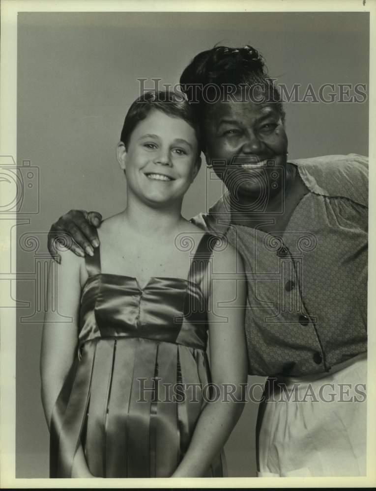 1982 Press Photo Actress Pearl Bailey, Dana Hill in "The Member of the Wedding"- Historic Images