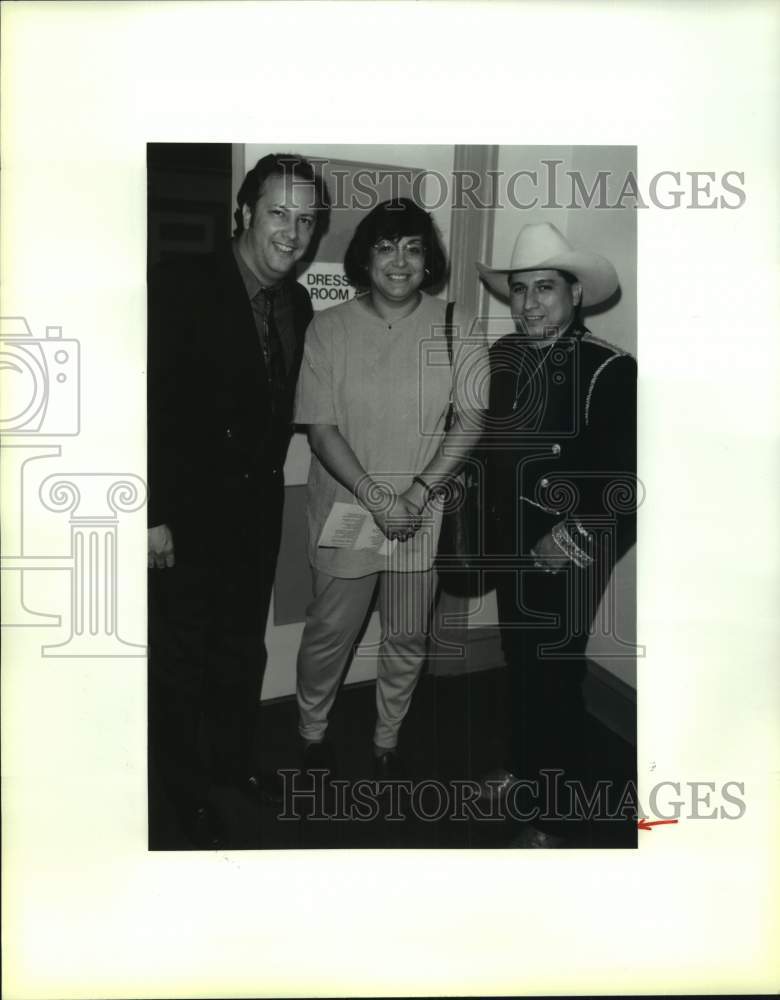 1998 Press Photo Comedian Chris Duel at Comic Relief 8 in San Antonio- Historic Images