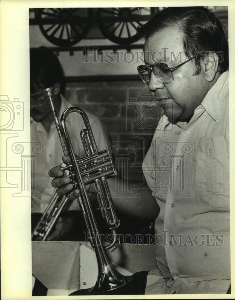 1983 Press Photo Musician, Trumpet Player Julio Dominguez, Lower Berth- Historic Images