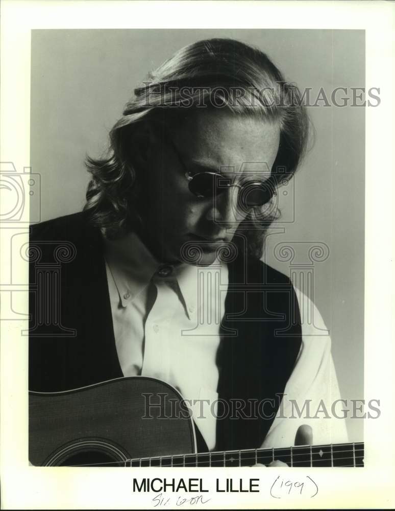 1999 Press Photo Singer Michael Lille - sap20363- Historic Images