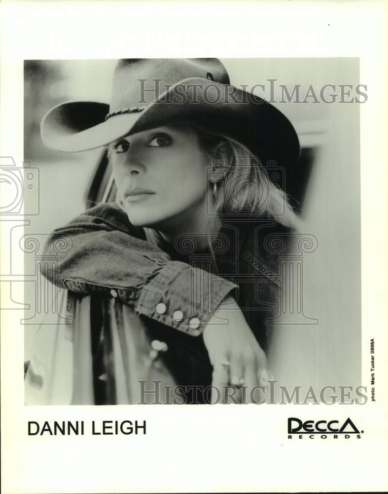 1998 Press Photo Singer Danni Leigh - sap20450- Historic Images