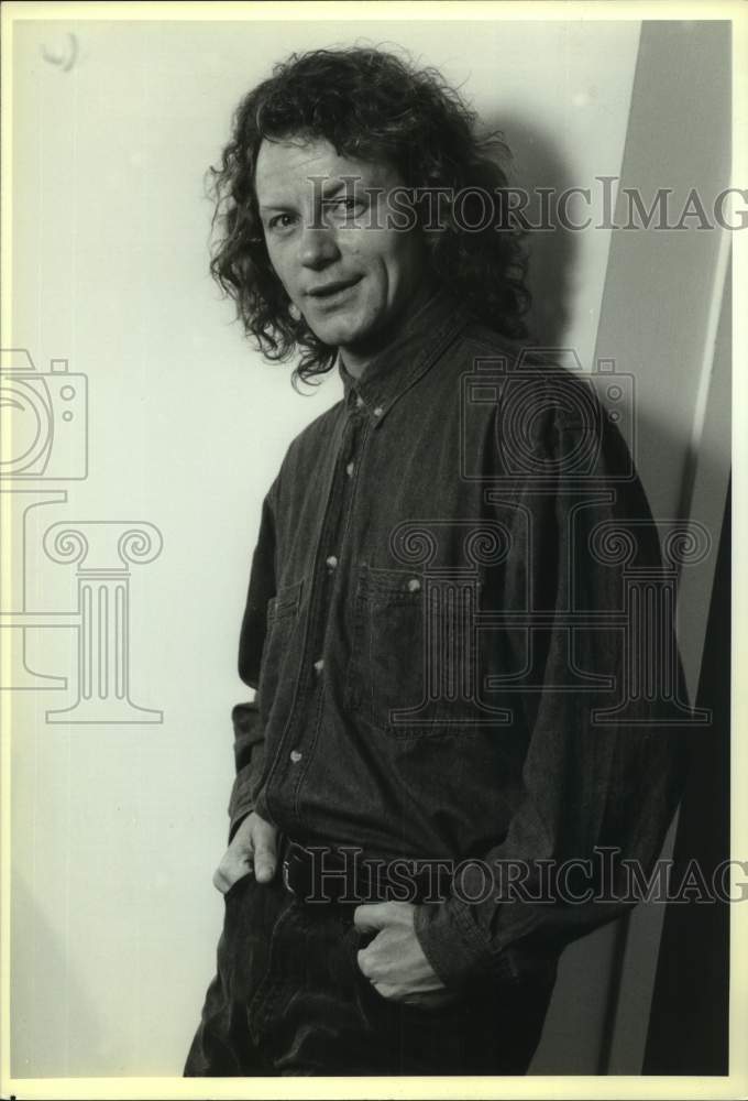 1993 Press Photo Actor Brent Carver in "Kiss of The Spider Woman" in New York- Historic Images