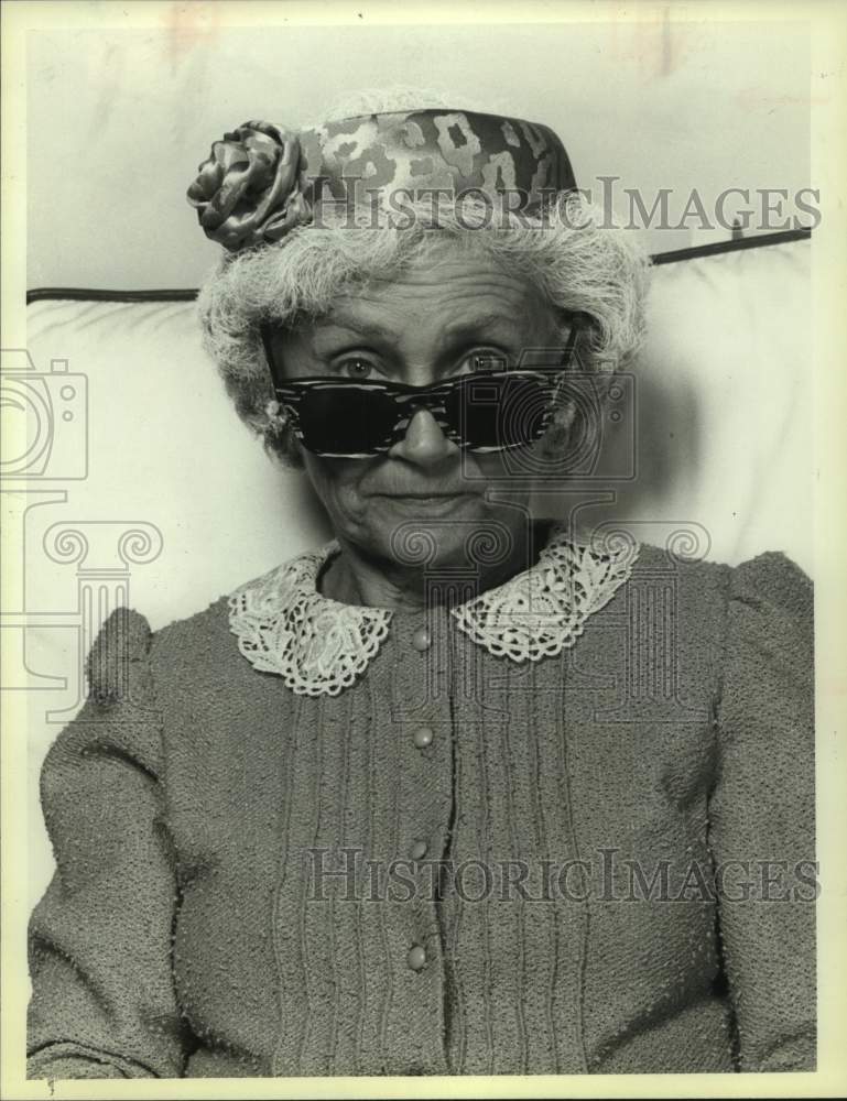 1985 Press Photo Actress Estelle Getty as Sophia in "The Golden Girls" on NBC-TV- Historic Images