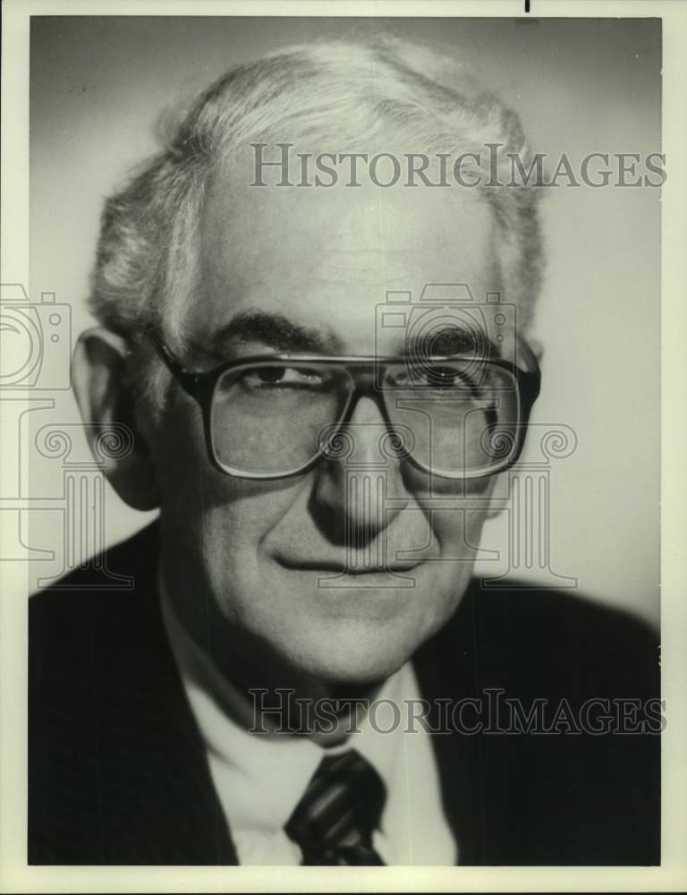 1982 Press Photo Reuven Frank, President of NBC News - sap21068- Historic Images