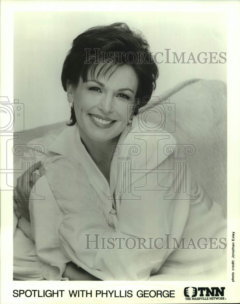 1995 Press Photo Entertainer Phyllis George on TNN, The Nashville Network- Historic Images