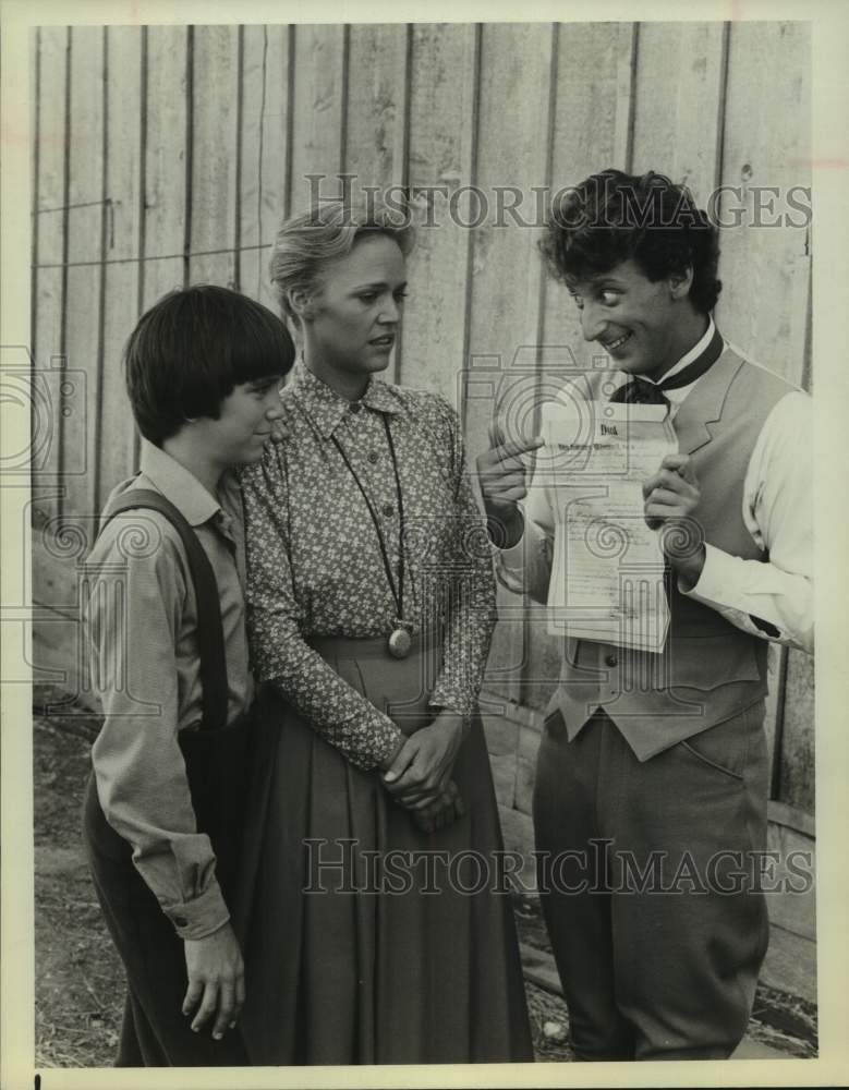 1981 Press Photo Actor Timothy Gibbs on Television&#39;s &quot;Father Murphy&quot; - sap21102- Historic Images