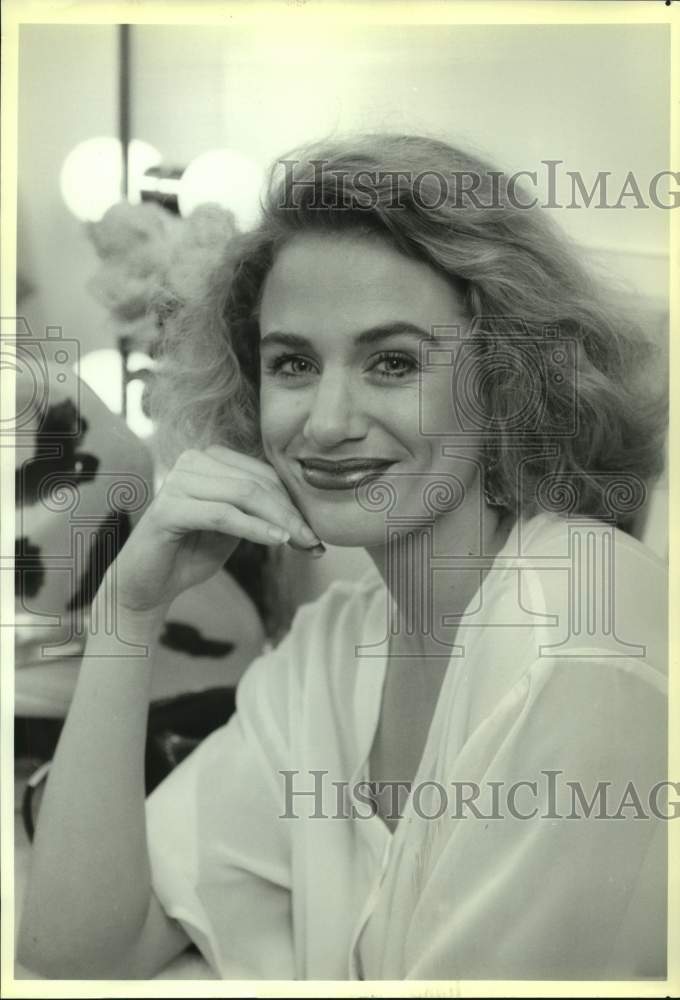 1991 Press Photo Cady Huffman, Entertainer in The Palace Theater in New York- Historic Images