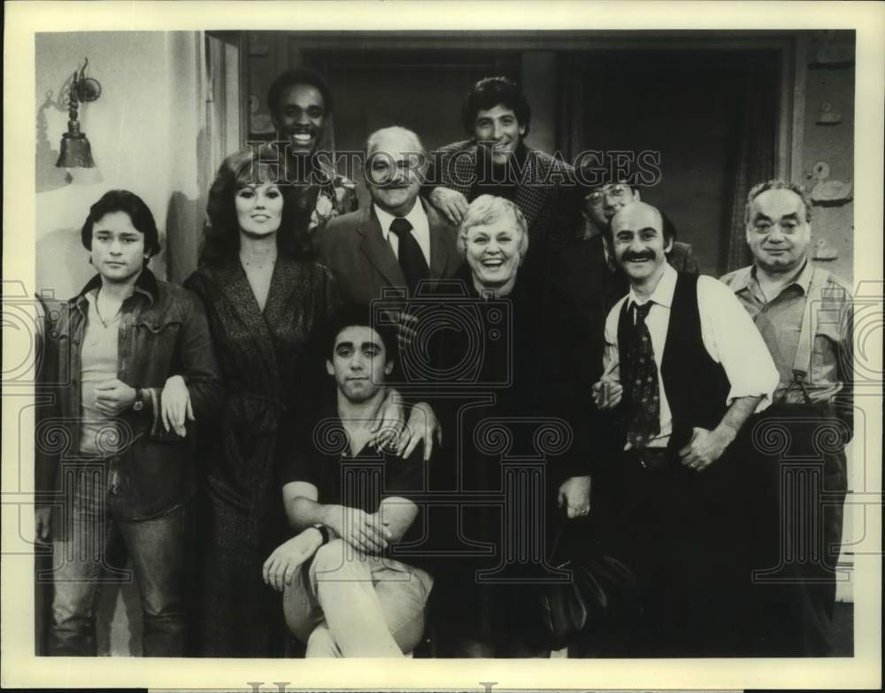 1976 Press Photo Television's "On Your Own" Cast of Actors on Set - sap21372- Historic Images