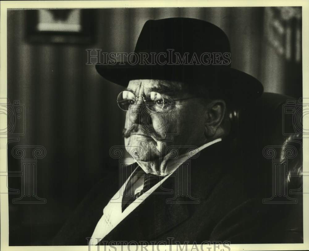 1981 Press Photo Actor James Cagney in &quot;Ragtime&quot; show scene - sap21413- Historic Images