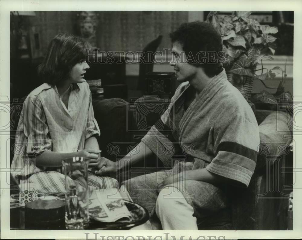 1978 Press Photo Actors Billy Crystal and Rebecca Balding in "Soap" on ABC TV- Historic Images