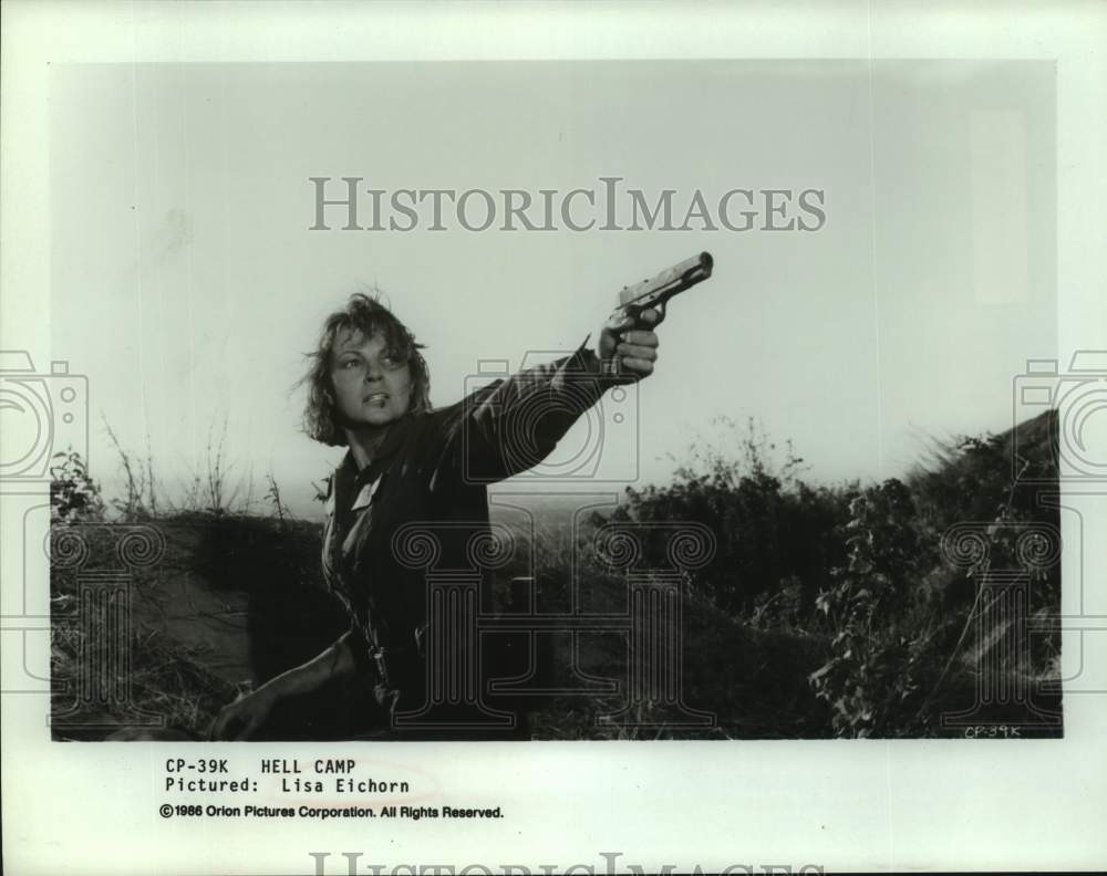 1986 Press Photo Actress Lisa Eichorn in scene from "Hell Camp" - sap21747- Historic Images