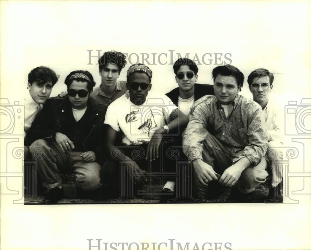 1992 Press Photo Musical Group, Los Hurtin&#39; Dogs - sap21776- Historic Images