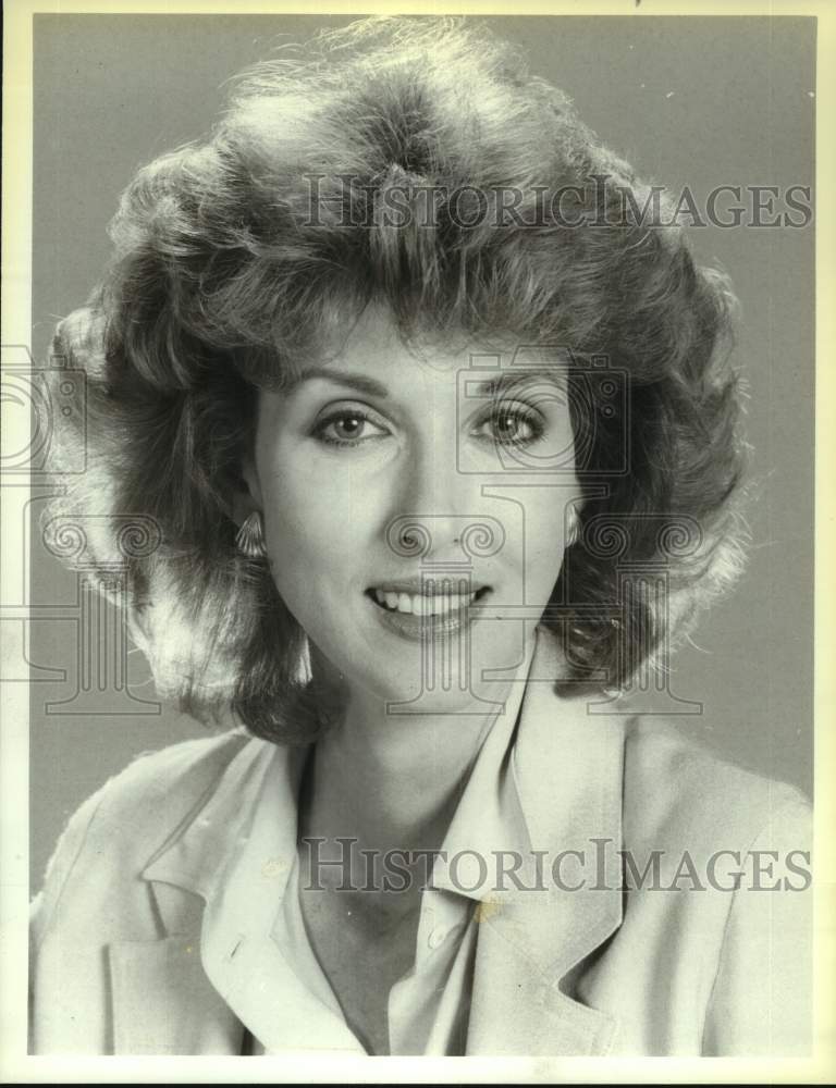 1986 Press Photo Betty Hudson, Vice President of NBC Advertising, Relations- Historic Images