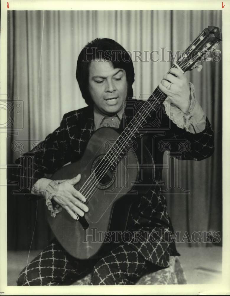 1975 Press Photo El Curro, Flamenco Guitarist - sap22199- Historic Images