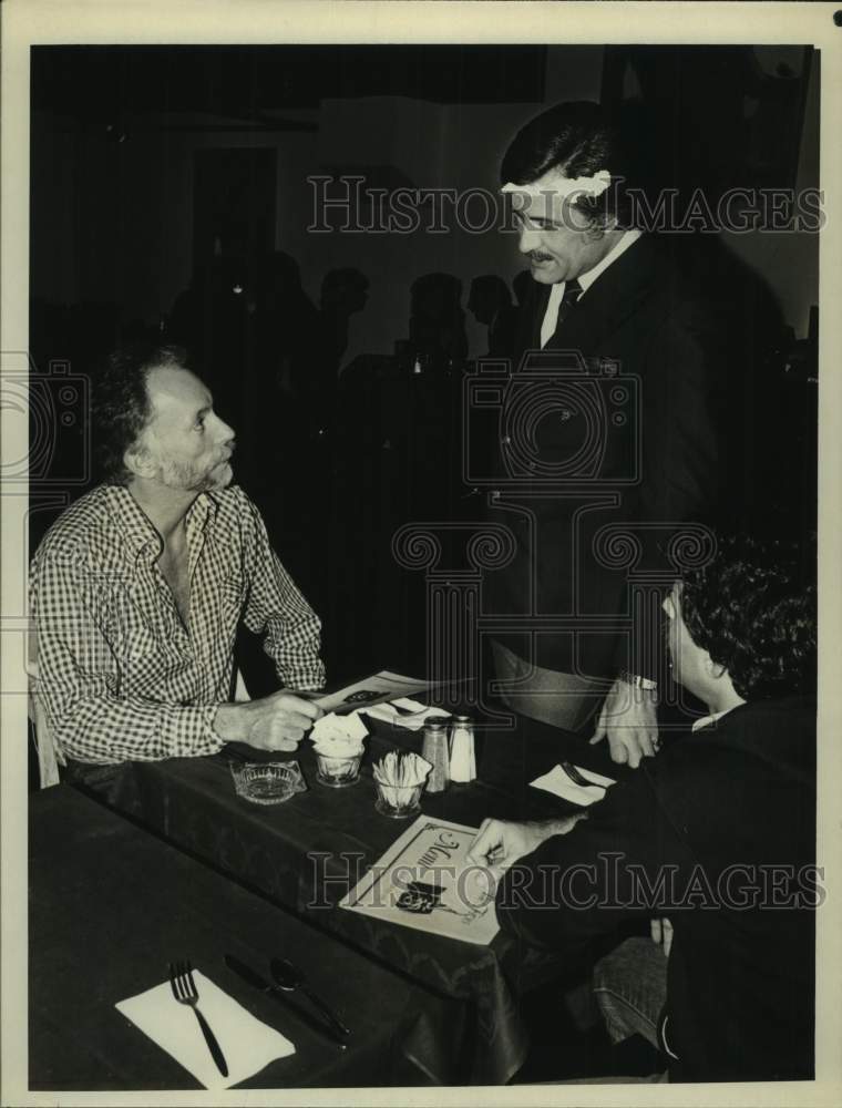 1980 Press Photo Actor John Aniston and Co-Stars on &quot;Search for Tomorrow&quot;- Historic Images