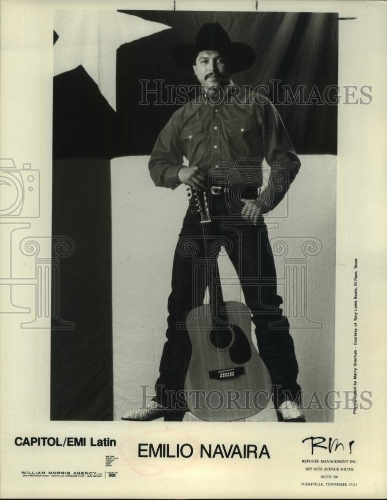 1999 Press Photo Musical Artist Emilio Navaira - sap22348- Historic Images