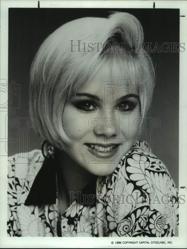 1986 Press Photo Actress Christine Applegate - sap22421- Historic Images