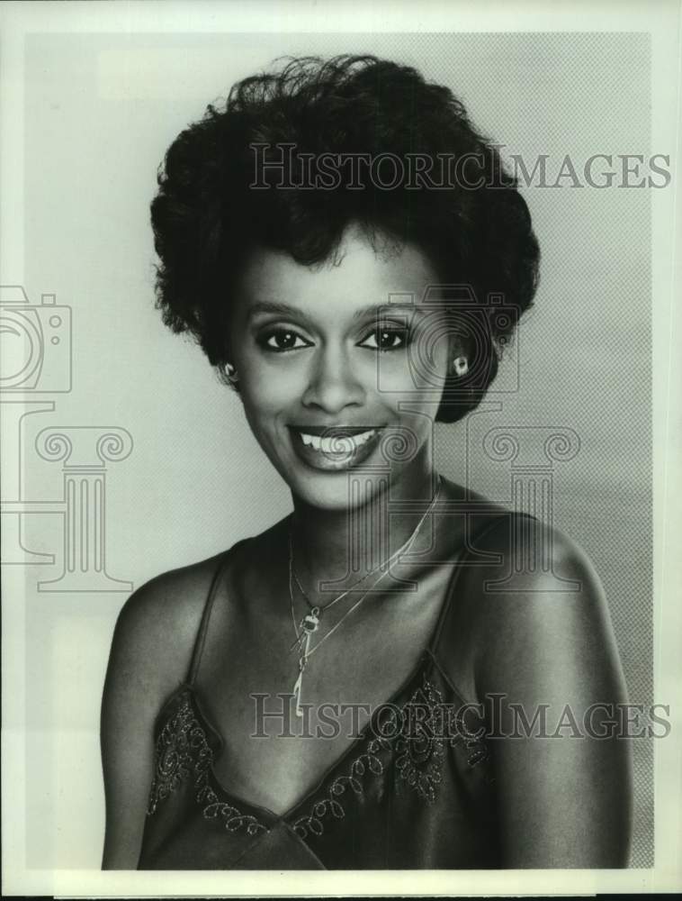 1982 Press Photo Actress Ronalda Douglas on Television's "The New Odd Couple"- Historic Images