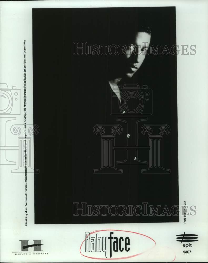 1993 Press Photo Musician Baby Face - sap22977- Historic Images